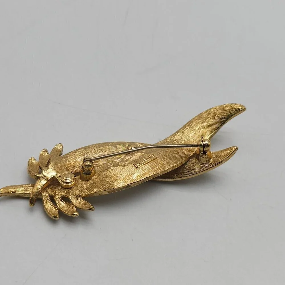 Monet Gold Tone Textured Leaf Brooch Pin Mid Century